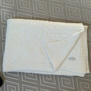 Barefoot Dreams CozyChic Throw *NWOT